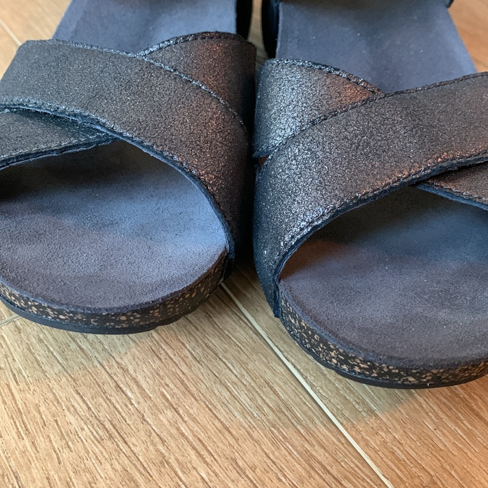 Dansko Susie Wedge Slides Graphite Metallic Sanda… - image 6